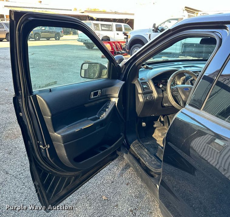 image for item NM9029 2018 Ford Explorer Police Interceptor  SUV