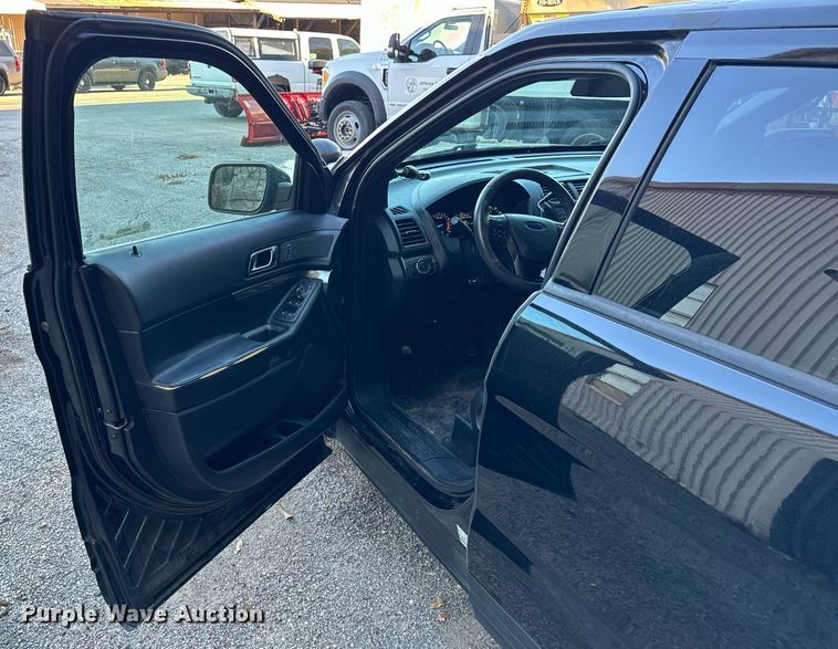 image for item NM9030 2018 Ford Explorer Police Interceptor  SUV