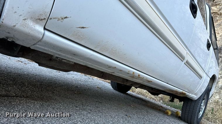 image for item NM9031 2006 Chevrolet Silverado 1500  Crew Cab pickup truck