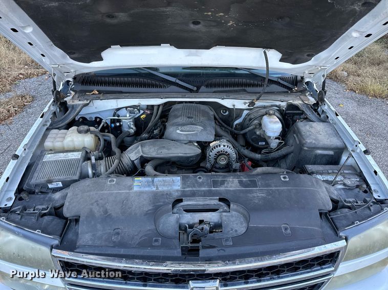 image for item NM9031 2006 Chevrolet Silverado 1500  Crew Cab pickup truck