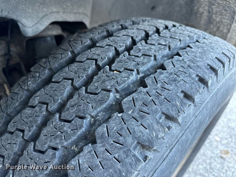 image for item NM9031 2006 Chevrolet Silverado 1500  Crew Cab pickup truck