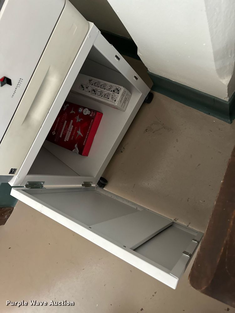 image for item NM9058 Electronics