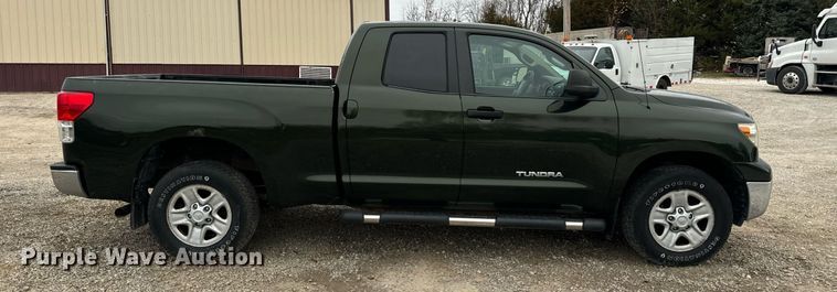 image for item NM9062 2010 Toyota Tundra  Double Cab pickup truck