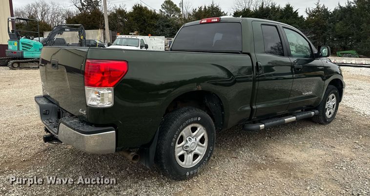 image for item NM9062 2010 Toyota Tundra  Double Cab pickup truck
