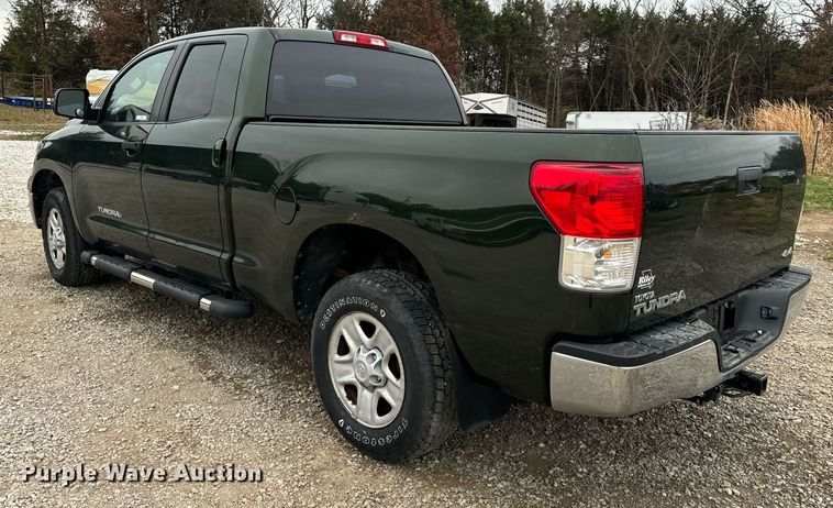 image for item NM9062 2010 Toyota Tundra  Double Cab pickup truck