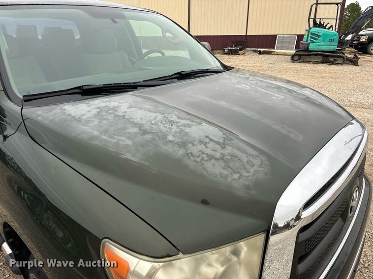 image for item NM9062 2010 Toyota Tundra  Double Cab pickup truck