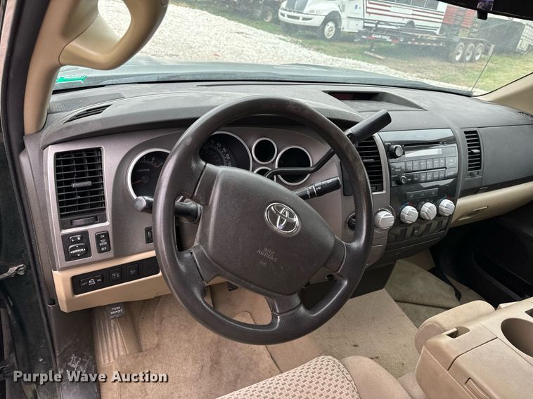 image for item NM9062 2010 Toyota Tundra  Double Cab pickup truck