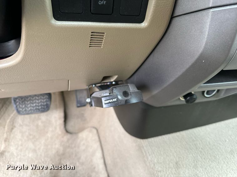 image for item NM9062 2010 Toyota Tundra  Double Cab pickup truck