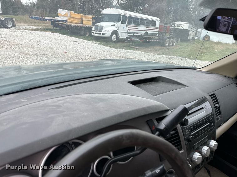 image for item NM9062 2010 Toyota Tundra  Double Cab pickup truck