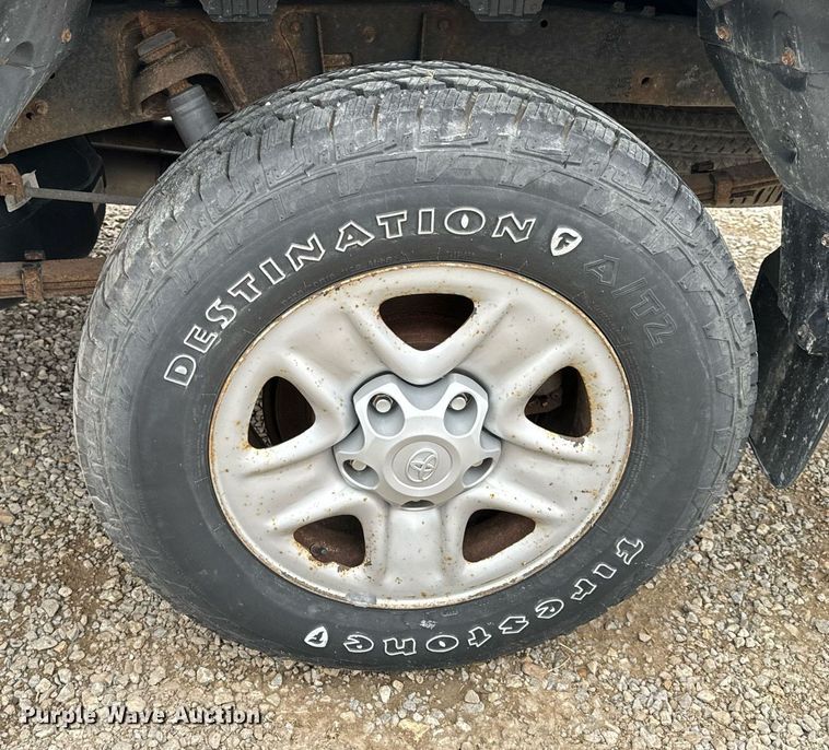 image for item NM9062 2010 Toyota Tundra  Double Cab pickup truck