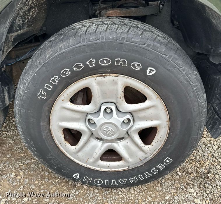 image for item NM9062 2010 Toyota Tundra  Double Cab pickup truck