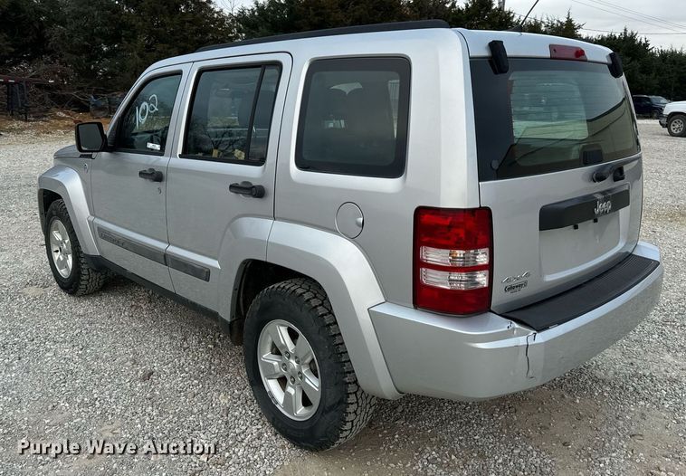 image for item NM9063 2012 Jeep Liberty  SUV