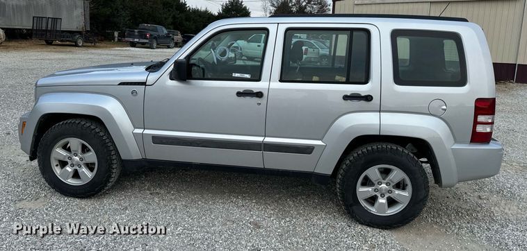 image for item NM9063 2012 Jeep Liberty  SUV