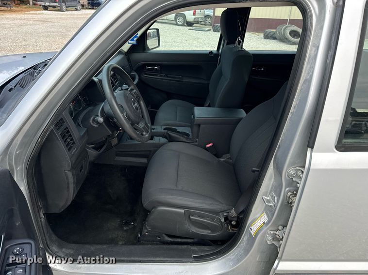 image for item NM9063 2012 Jeep Liberty  SUV