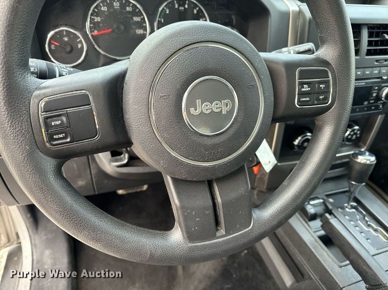 image for item NM9063 2012 Jeep Liberty  SUV