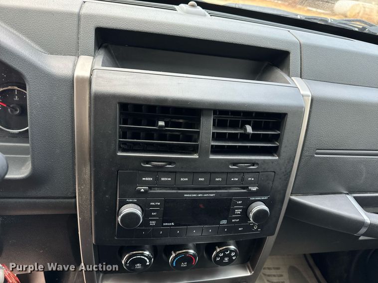 image for item NM9063 2012 Jeep Liberty  SUV