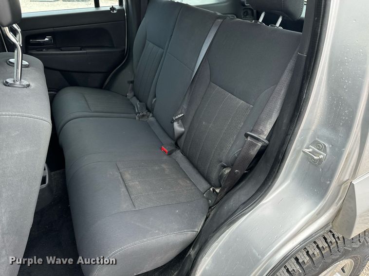 image for item NM9063 2012 Jeep Liberty  SUV