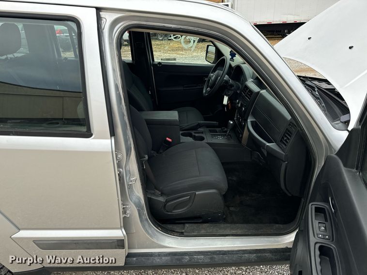 image for item NM9063 2012 Jeep Liberty  SUV