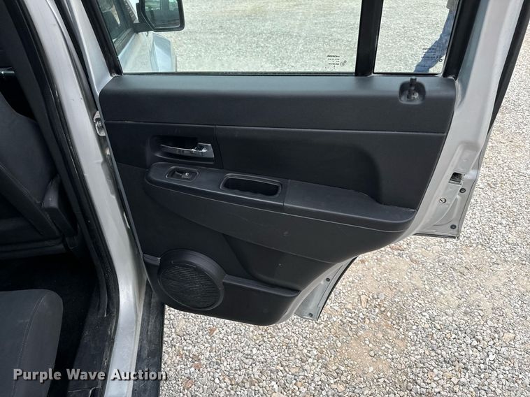 image for item NM9063 2012 Jeep Liberty  SUV