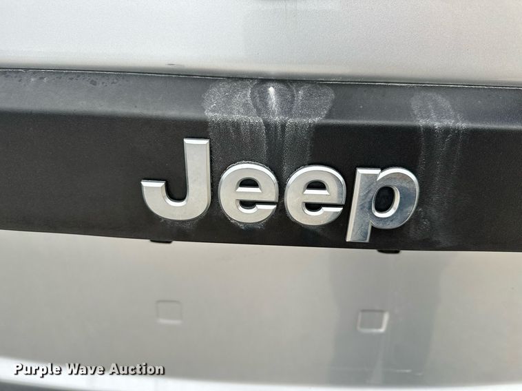 image for item NM9063 2012 Jeep Liberty  SUV