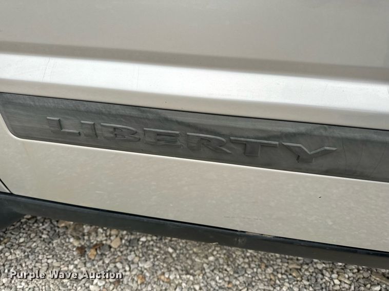 image for item NM9063 2012 Jeep Liberty  SUV