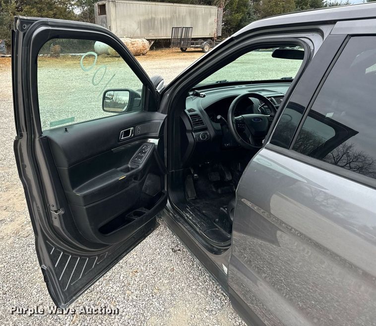 image for item NM9064 2019 Ford Explorer Police Interceptor  SUV