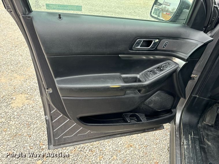 image for item NM9064 2019 Ford Explorer Police Interceptor  SUV