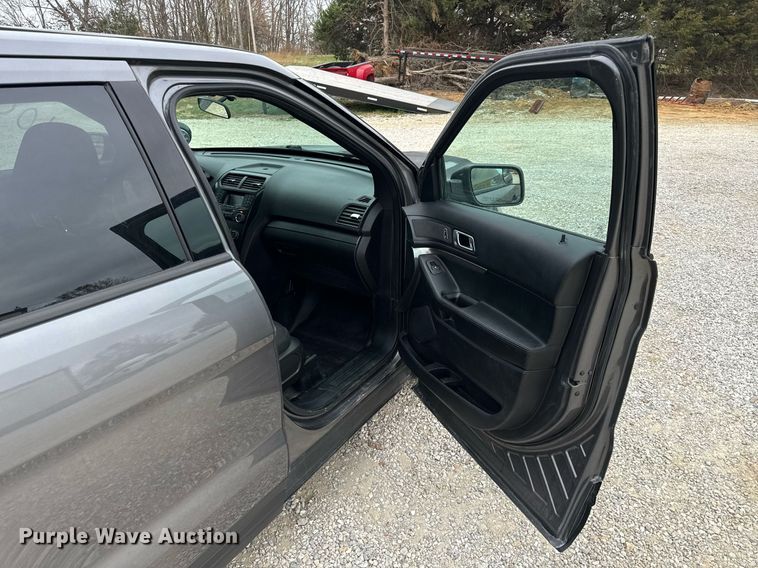 image for item NM9064 2019 Ford Explorer Police Interceptor  SUV