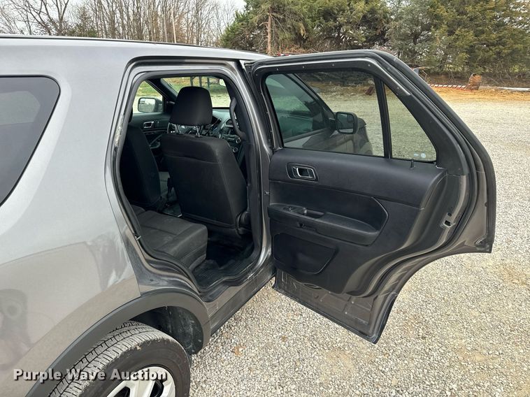 image for item NM9064 2019 Ford Explorer Police Interceptor  SUV