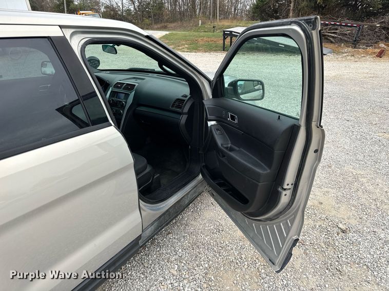 image for item NM9065 2015 Ford Explorer Police Interceptor  SUV