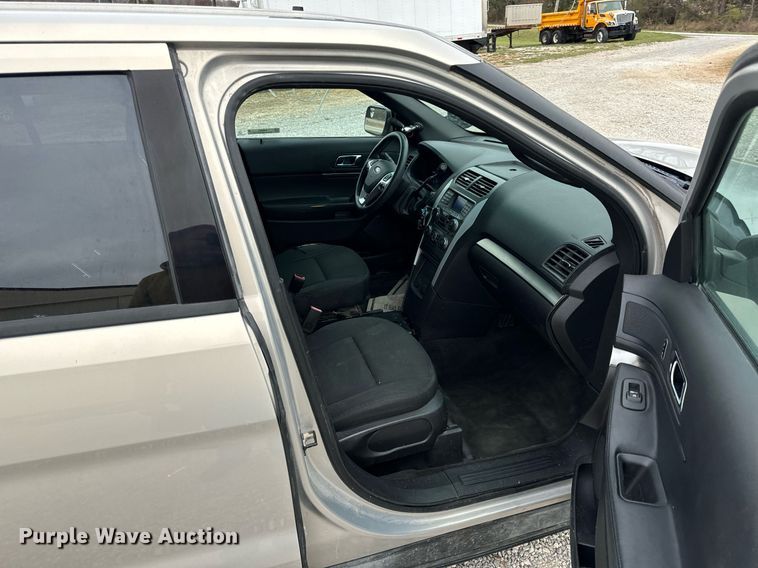 image for item NM9065 2015 Ford Explorer Police Interceptor  SUV