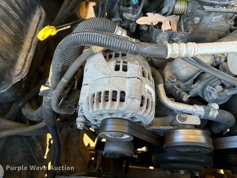 image for item NM9079 1996 Chevrolet Silverado 3500  Ext. Cab pickup truck cab and chassis