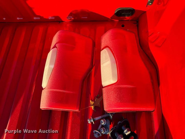 image for item NM9081 2022 Ford  pickup bed