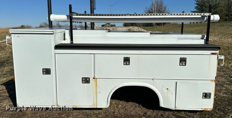 image for item NM9094 Knapheide 7132-500DR50J  utility truck bed