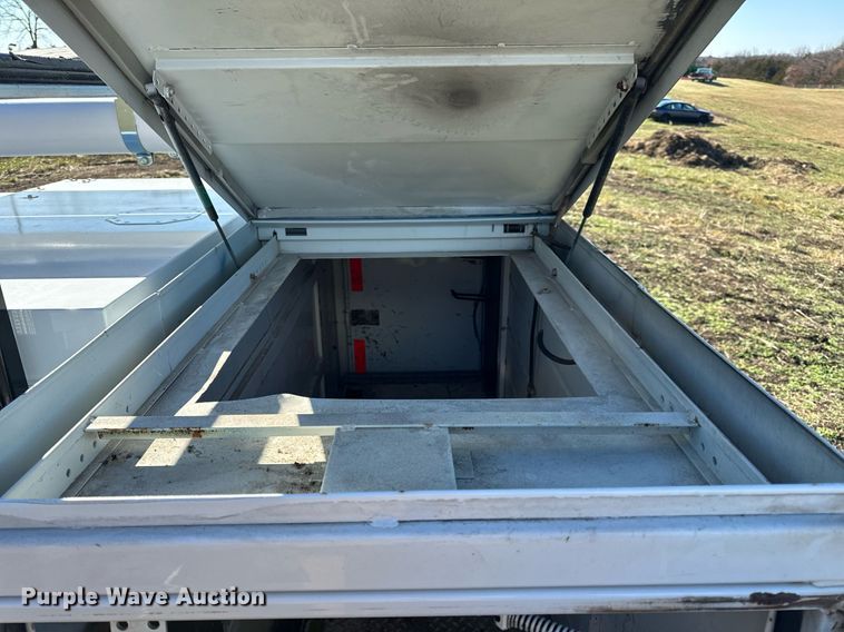 image for item NM9094 Knapheide 7132-500DR50J  utility truck bed