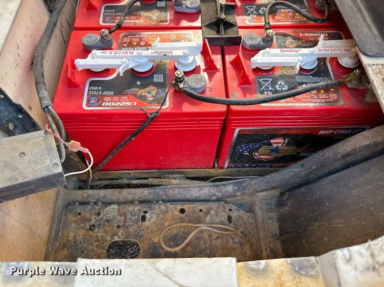 image for item NO9287 (2) EZ-GO golf carts