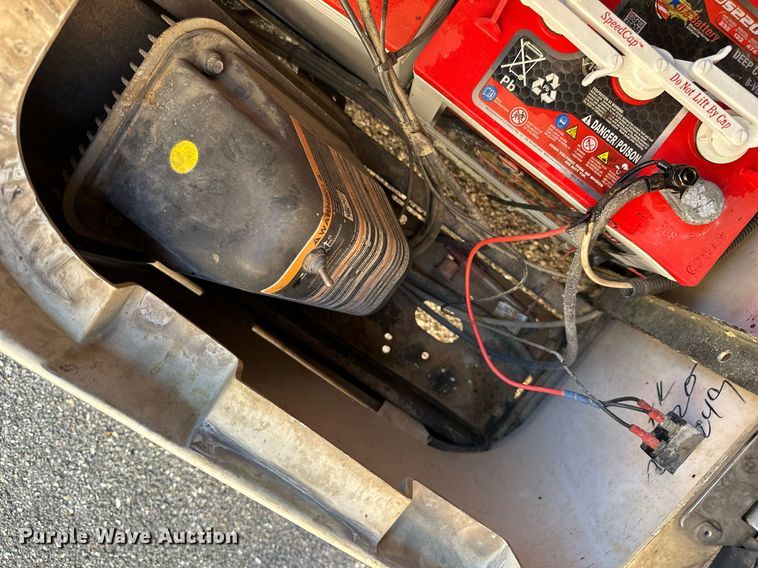 image for item NO9287 (2) EZ-GO golf carts