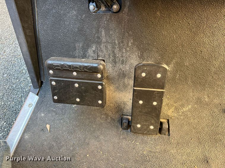 image for item NO9287 (2) EZ-GO golf carts