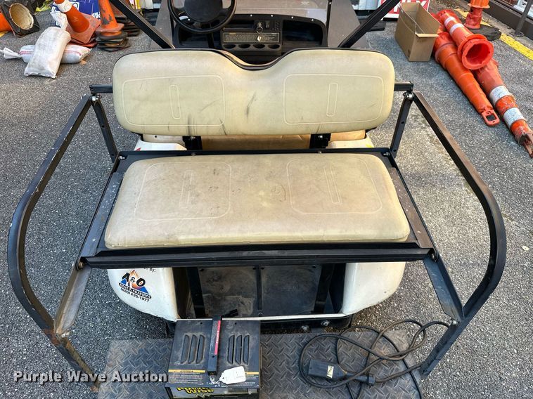 image for item NO9287 (2) EZ-GO golf carts