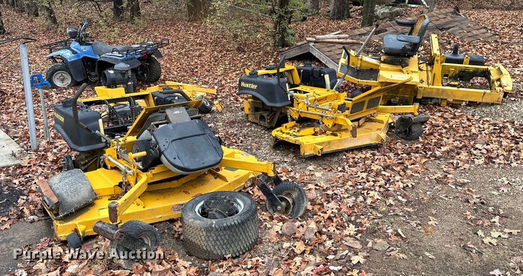 image for item NO9334 (3) Hustler Super Z ZTR mowers