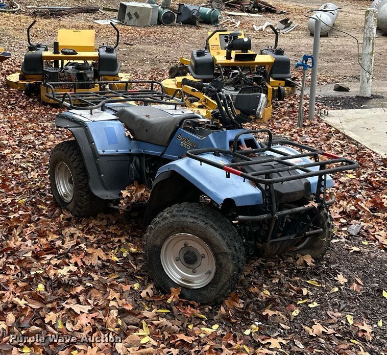 image for item NO9334 (3) Hustler Super Z ZTR mowers