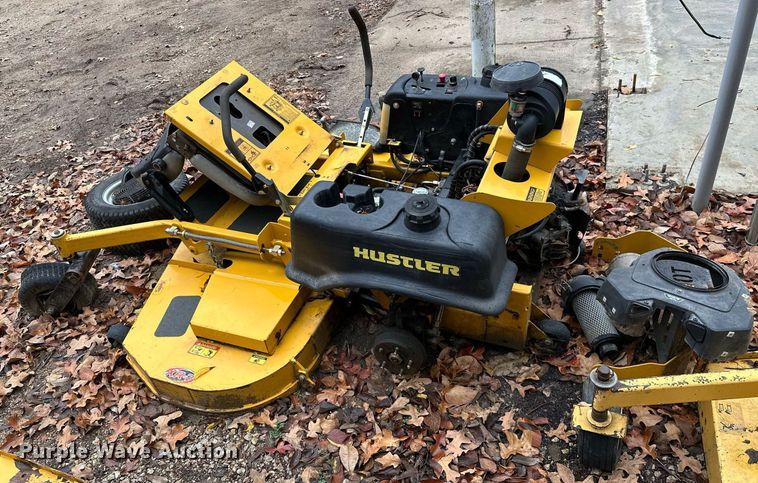 image for item NO9334 (3) Hustler Super Z ZTR mowers