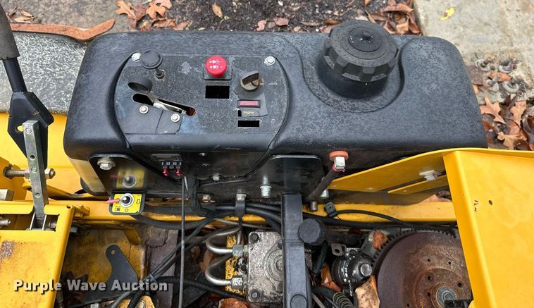 image for item NO9334 (3) Hustler Super Z ZTR mowers