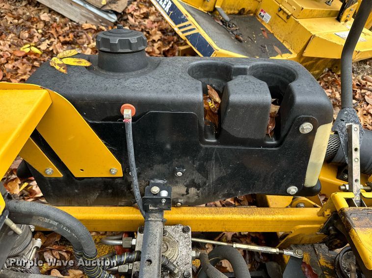 image for item NO9334 (3) Hustler Super Z ZTR mowers