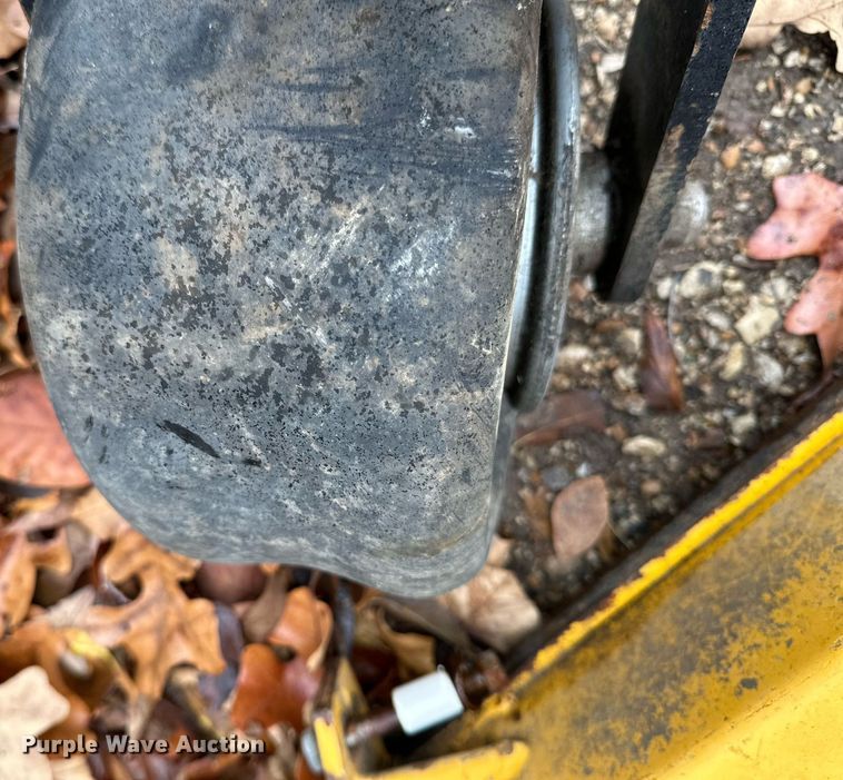 image for item NO9334 (3) Hustler Super Z ZTR mowers