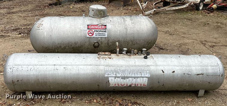 image for item NO9336 (2) propane tanks