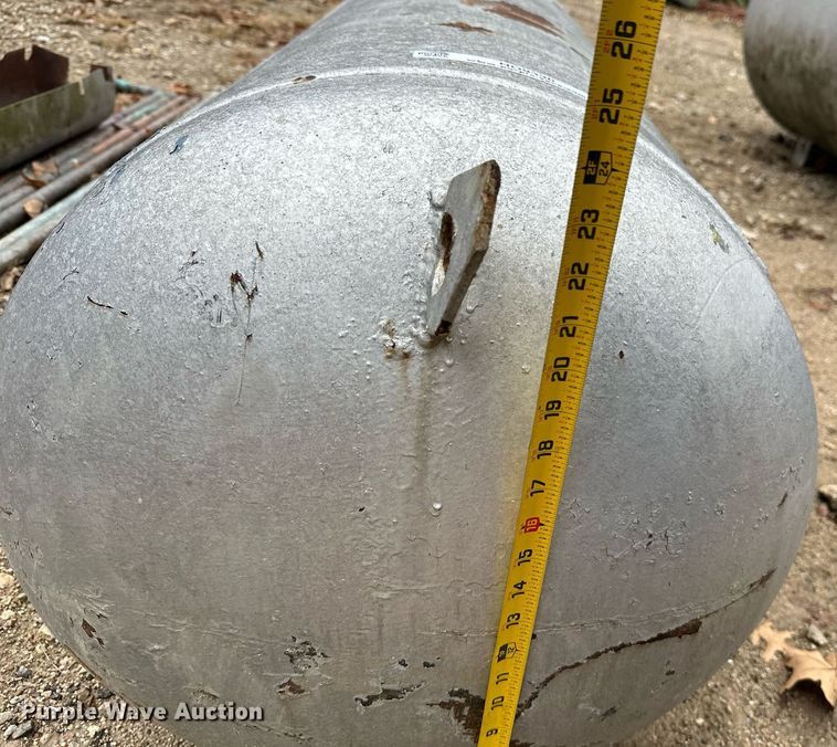 image for item NO9336 (2) propane tanks