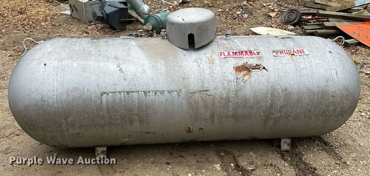 image for item NO9336 (2) propane tanks