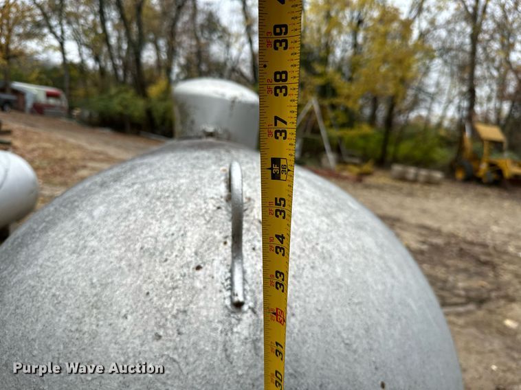 image for item NO9336 (2) propane tanks