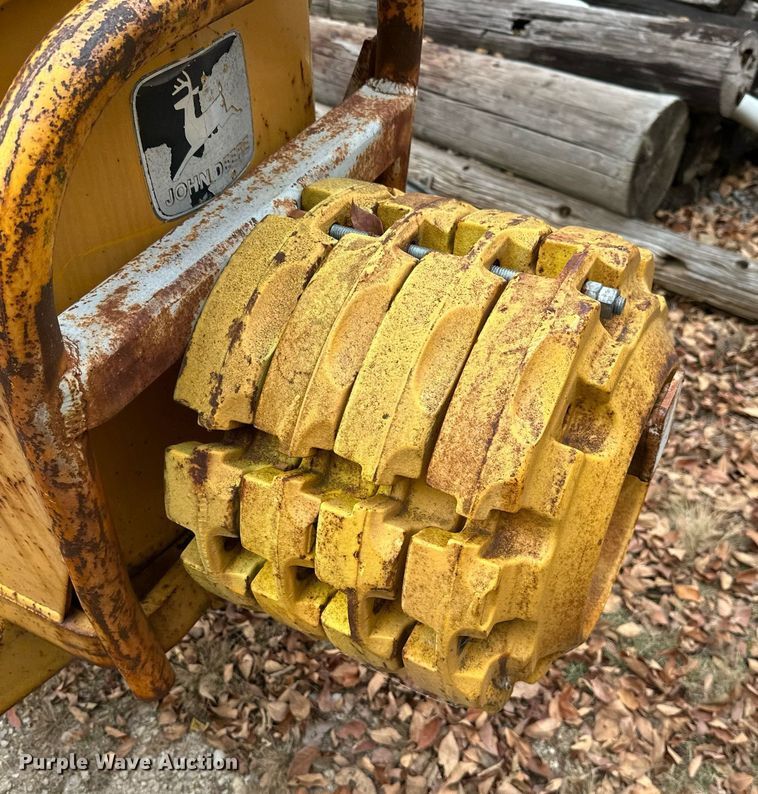 image for item NO9341 John Deere 301A  tractor